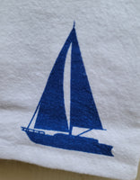 Lakeaholic / Sailboat - Towel